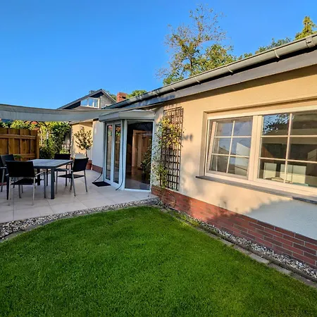 Ferienwohnung Dom wakacyjny *